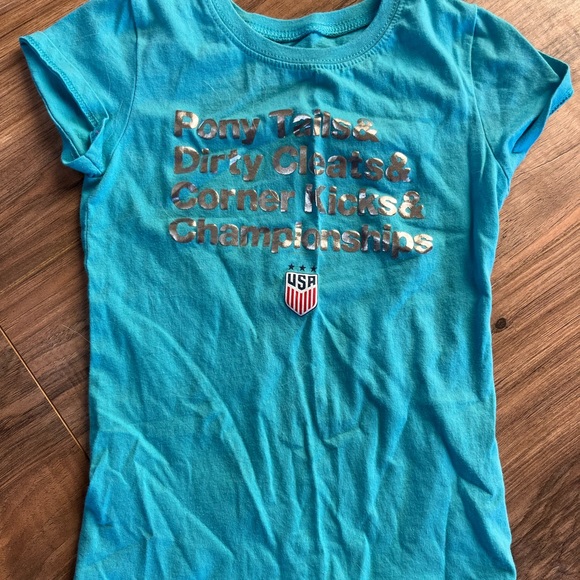 Girl’s US Soccer Shirt - Picture 1 of 2